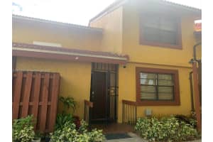 5975 SW 137th Ave APT 801, Miami, FL 33183, Sold 01/17/23