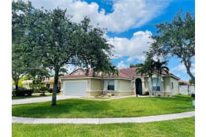 2315 NW 193rd Ave, Pembroke Pines, FL 33029, Sold 09/01/22