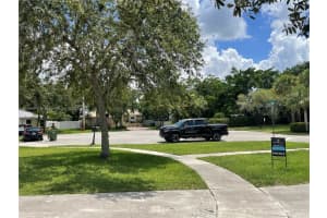 2315 NW 193rd Ave, Pembroke Pines, FL 33029, Sold 09/01/22