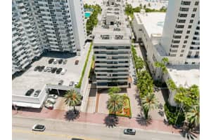 1621 Collins Ave PH 1008, Miami Beach, FL 33139, Sold 03/28/23