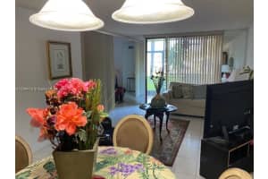 1101 Colony Point Cir APT 119, Pembroke Pines, FL 33026, Sold 09/23/22