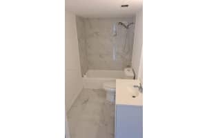 1351 NE Miami Gardens Dr #422e, Miami, FL 33179, Sold 09/08/22