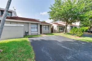 12735 SW 151st Ln, Miami, FL 33186, Sold 09/06/22