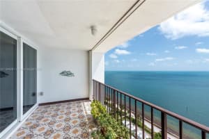 881 Ocean Dr #27d, Key Biscayne, FL 33149, Sold 11/01/22