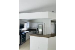 9937 NW 32nd St, Doral, FL 33172, Sold 08/23/22