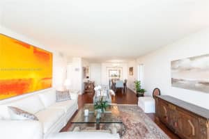 5750 Collins Ave #15d, Miami Beach, FL 33140, Sold 10/19/22