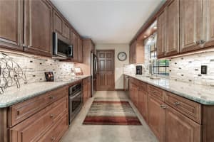 555 SW 24th Ave, Boynton Beach, FL 33435, Sold 10/25/22