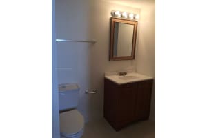 496 NW 165th St d510, Miami, FL 33169, Sold 09/15/22