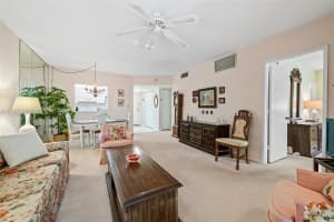 257 S Cypress Rd APT 425, Pompano Beach, FL 33060, Sold 08/25/22
