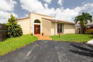 520 SW 88th Pl W, Miami, FL 33174, Sold 08/24/22