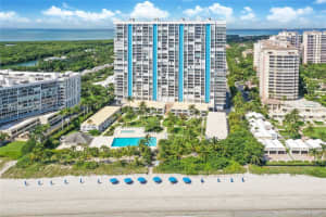 881 Ocean Dr, Key Biscayne, FL 33149, Sold 09/15/22