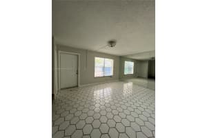 6745 SW 40th St, Davie, FL 33314, Sold 10/21/22