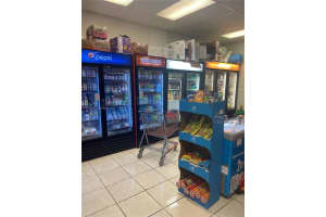 1301 NE Miami Gardens Dr #1603w, Miami, FL 33179, Sold 09/29/22