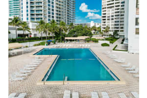 3505 S Ocean Dr APT 912, Hollywood, FL 33019, Sold 10/07/22