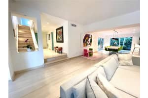 4365 N Bay Rd, Miami Beach, FL 33140, Sold 09/30/22