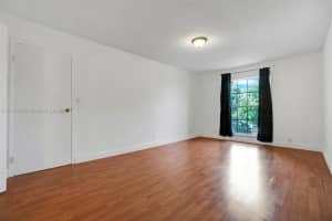 8330 Sands Point Blvd APT N305, Tamarac, FL 33321, Sold 08/31/22