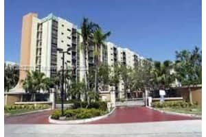 16919 N Bay Rd APT 217, Sunny Isles Beach, FL 33160, Sold 10/13/22