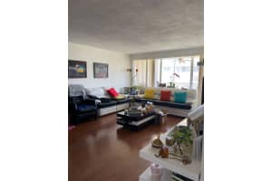 150 Ocean Ln Dr #8f, Key Biscayne, FL 33149, Sold 07/27/22