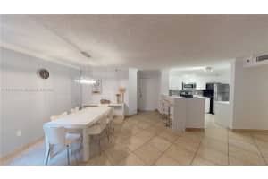 19801 E Country Club Dr #4202, Aventura, FL 33180, Sold 11/02/22