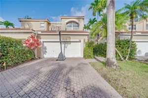 21024 NE 34th Ct, Aventura, FL 33180, Sold 11/01/22