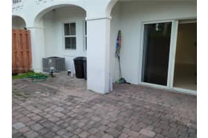 8800 NW 97th Ave APT 102, Doral, FL 33178, Sold 09/13/22