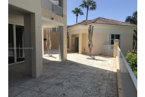 711 Crandon Blvd APT 202, Key Biscayne, FL 33149, Sold 08/10/22