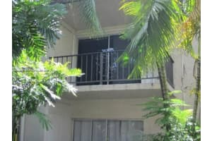 10377 N Kendall Dr APT K7, Miami, FL 33176, Sold 09/12/22