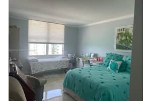 3725 S Ocean Dr APT 1402, Hollywood, FL 33019, Sold 09/16/22