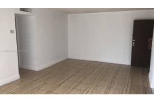 494 NW 165th St c302, Miami, FL 33169, Sold 09/27/22
