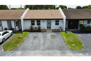 5304 SW 139th Pl #5304, Miami, FL 33175, Sold 12/21/22