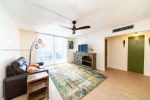 1400 S Ocean Dr APT 701, Hollywood, FL 33019, Sold 12/30/22