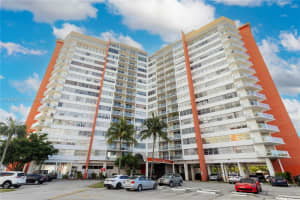 1351 NE Miami Gardens Dr #1125e, Miami, FL 33179, Sold 01/20/23