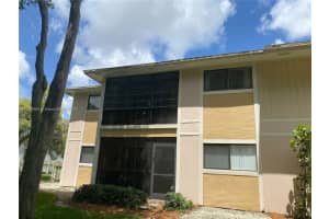 9717 Hammocks Blvd APT 207, Miami, FL 33196, Sold 09/02/22
