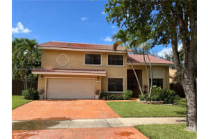 6021 NW 201st Ln, Hialeah, FL 33015, Sold 09/07/22