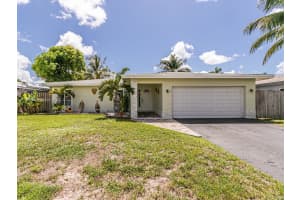 8220 NW 68th Ave, Tamarac, FL 33321, Sold 08/31/22