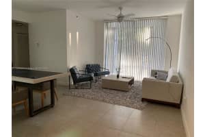 9725 NW 52nd St APT 202, Doral, FL 33178, Sold 11/01/22