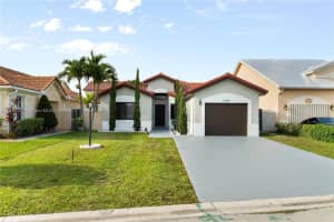 5344 NW 190th St, Miami Gardens, FL 33055, Sold 09/15/22