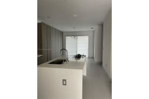 7220 NW 103rd Path a, Doral, FL 33178, Sold 08/26/22