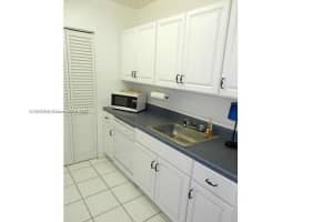 500 NE 2nd St APT 109, Dania Beach, FL 33004, Sold 10/07/22