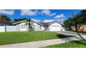 6467 NW 201st Terrace, Hialeah, FL 33015, Sold 02/21/23