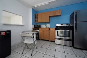 1800 Collins Ave #5e, Miami Beach, FL 33139, Sold 09/21/22
