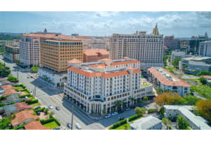 2030 Douglas Rd APT 817, Coral Gables, FL 33134, Sold 12/16/22