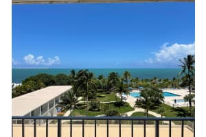 881 Ocean Dr, Key Biscayne, FL 33149, Sold 04/07/23