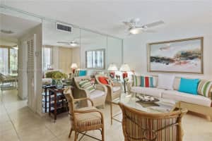 265 Grapetree Dr APT 111, Key Biscayne, FL 33149, Sold 10/28/22