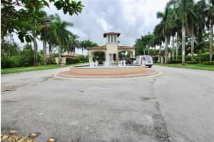 16904 SW 35th St, Miramar, FL 33027, Sold 10/27/22