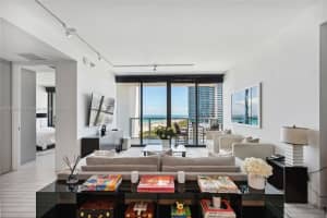 2201 Collins Ave #1504, Miami Beach, FL 33139, Sold 09/05/22