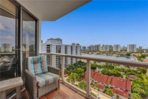 3598 Yacht Club Dr APT 1404, Aventura, FL 33180, Sold 09/01/22