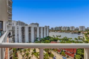 3598 Yacht Club Dr APT 1404, Aventura, FL 33180, Sold 09/01/22