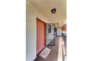 851 NE 207th Ln Apt 203-13, Miami, FL 33179, Sold 09/14/22