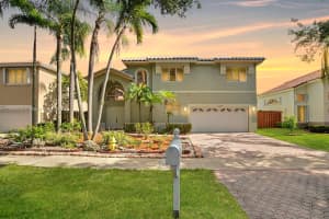 11225 Roundelay Rd, Hollywood, FL 33026, Sold 09/15/22